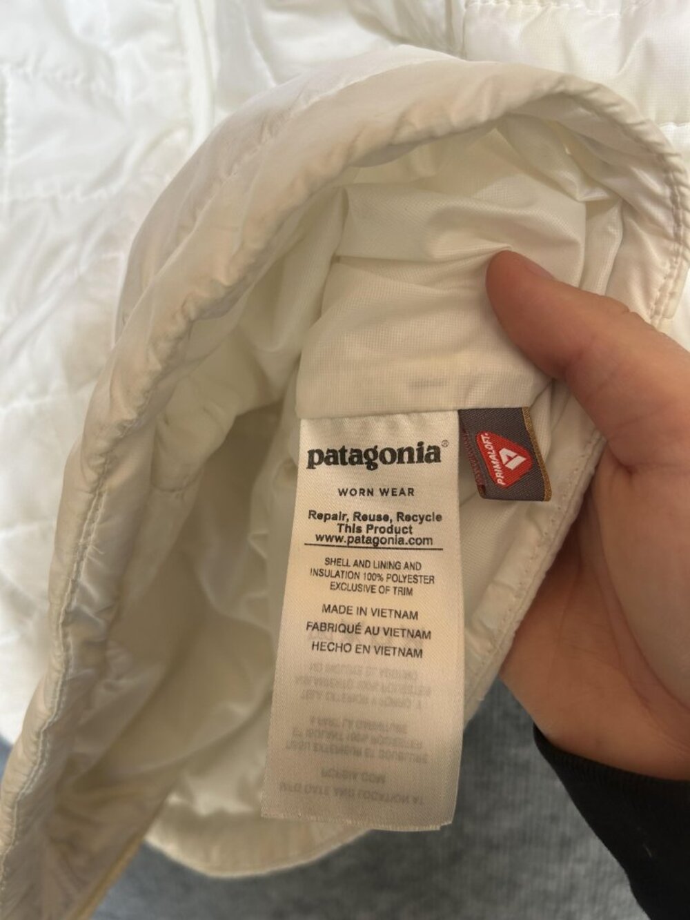 Patagonia Vest Womens Small White Quilted Insulated Puffer Full Zip Lightweight - Picture 7 of 7